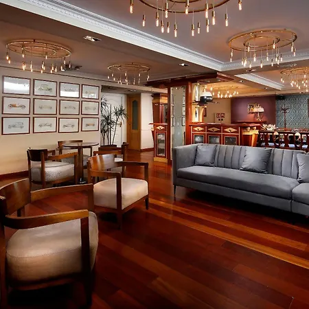 Apartaments-Hotel Hispanos 7 Suiza-2